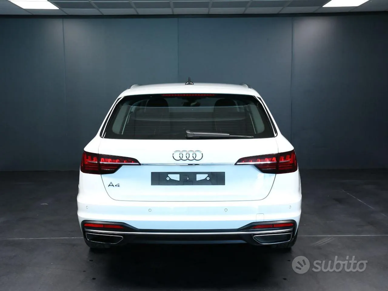 Audi A4 Avant 2023 photo 4