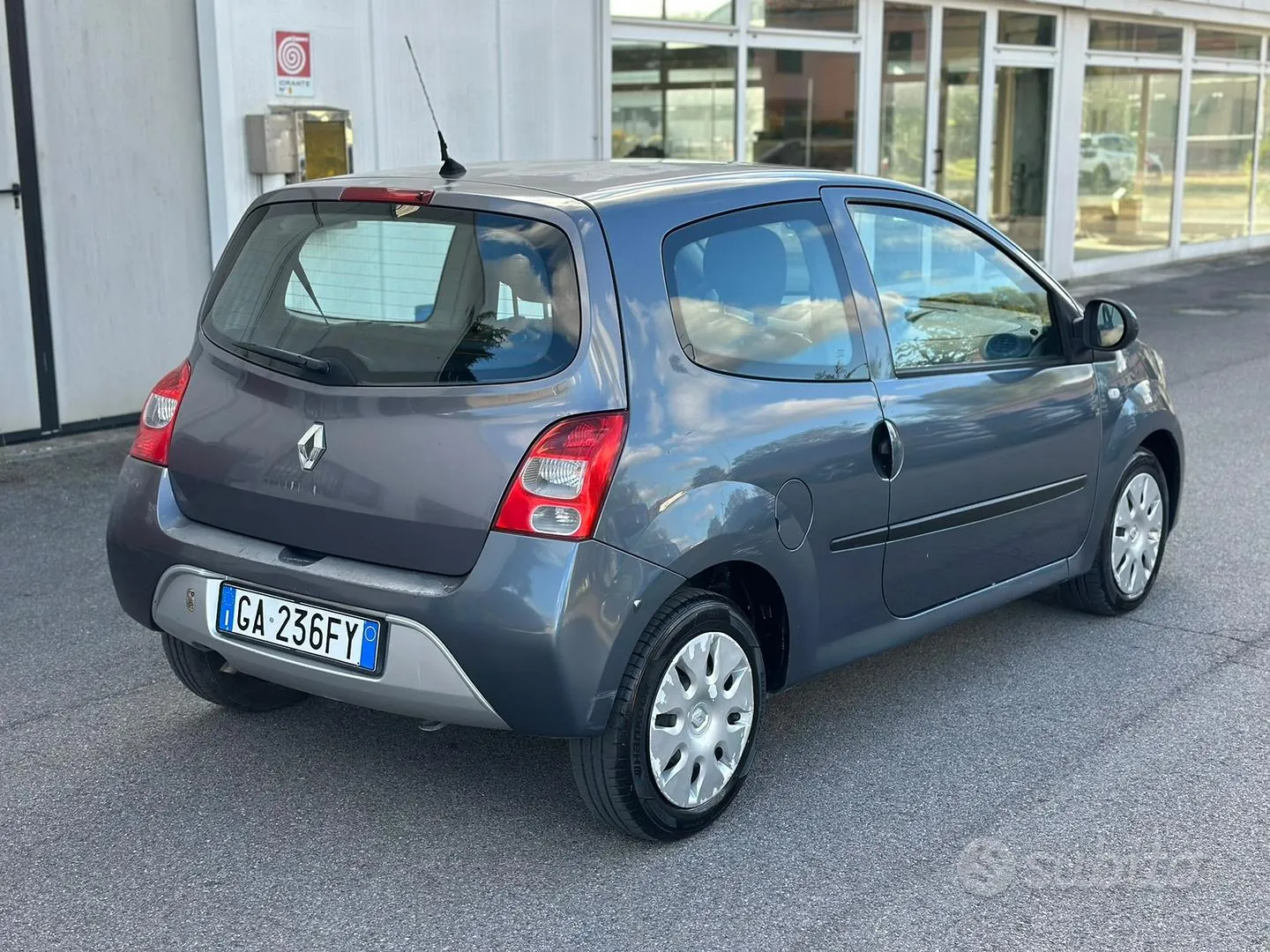 Renault Twingo 2011 photo 4