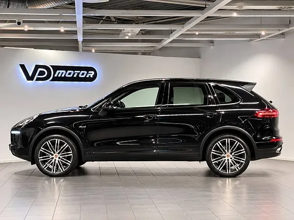 Porsche Cayenne 2016 photo 2