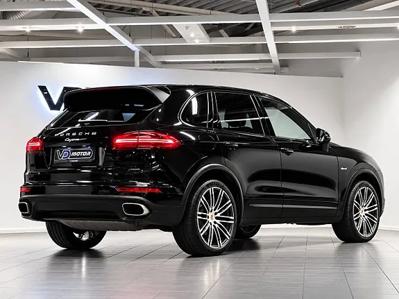 Porsche Cayenne 2016 photo 5