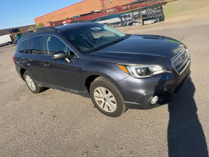 Subaru Outback 2017 photo 3