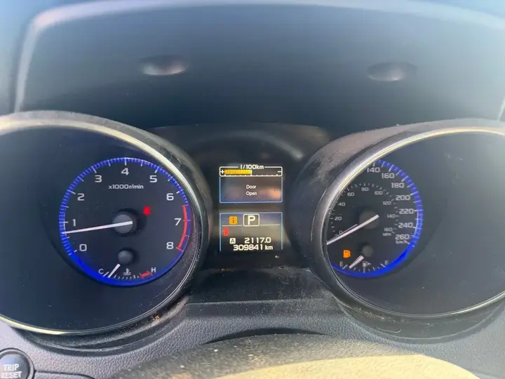 Subaru Outback 2017 photo 2