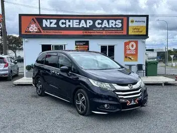 Honda Odyssey 2013 photo 2