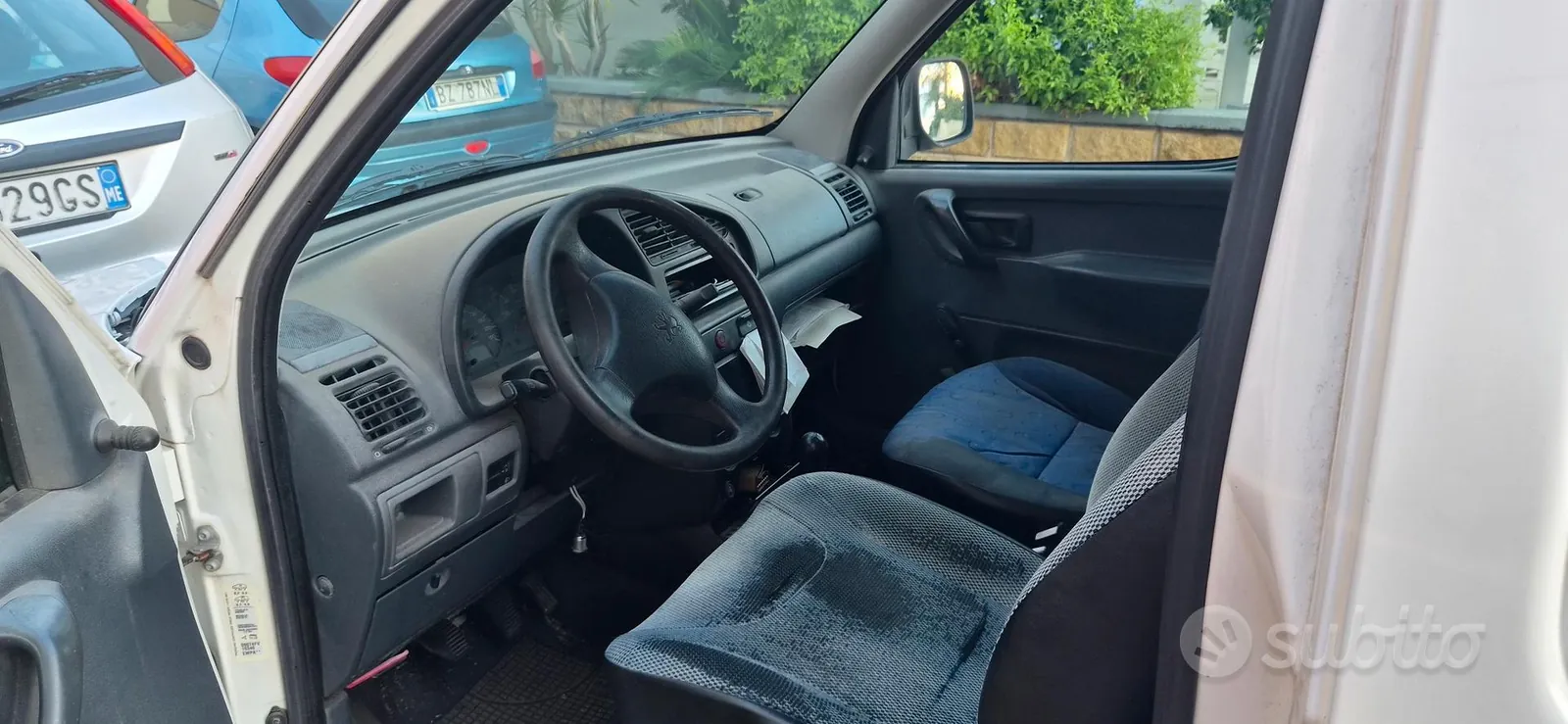 Peugeot Ranch 2001 photo 2