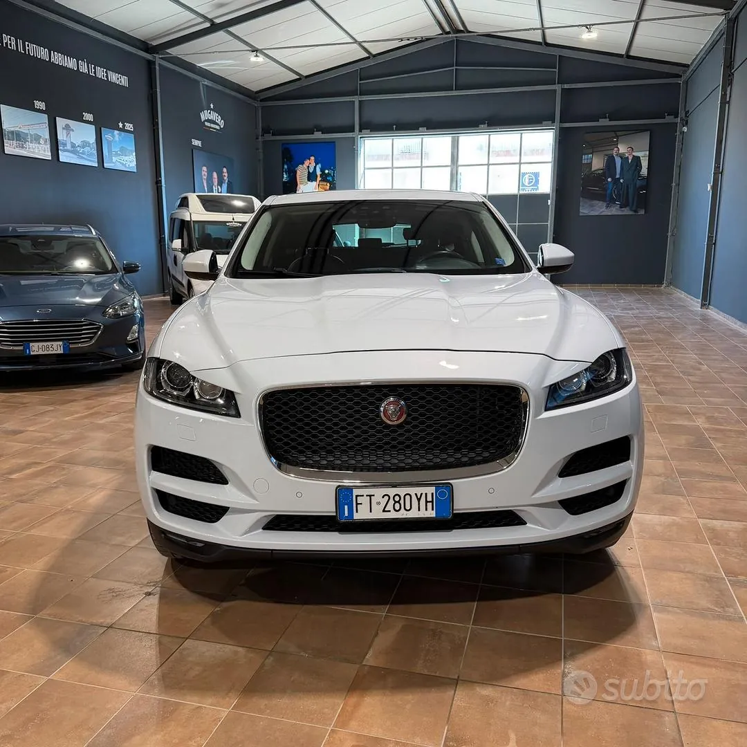 Jaguar F-Pace 2019 photo 5