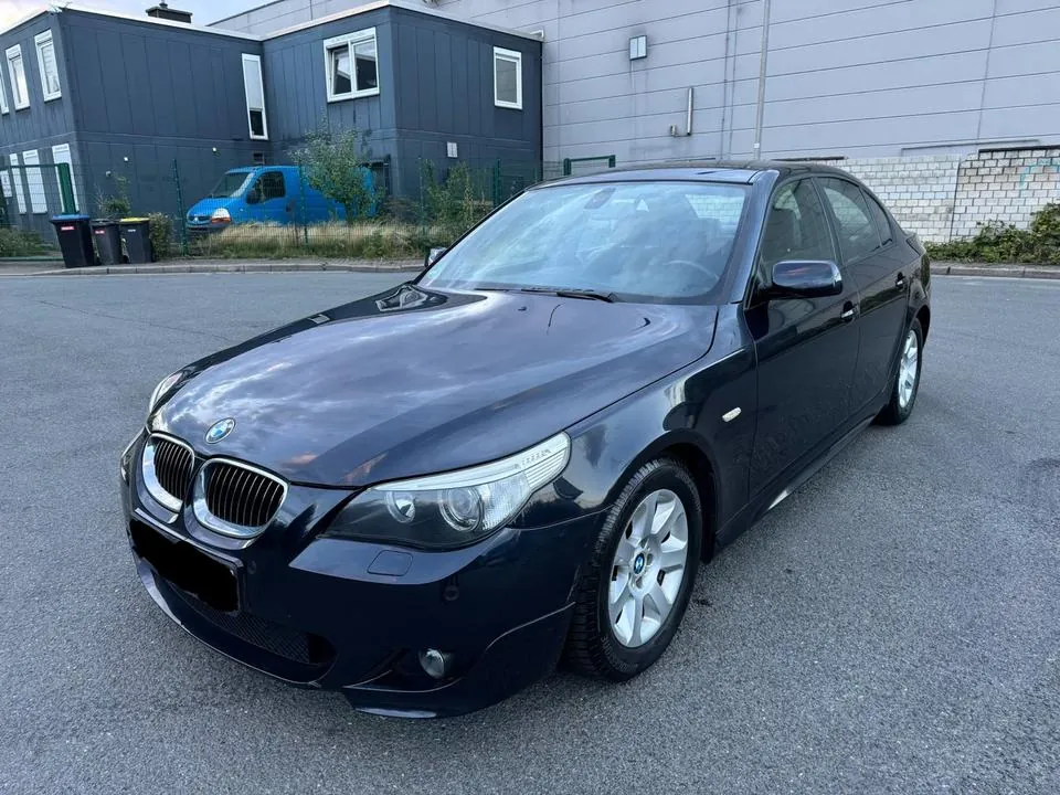 BMW 525 I