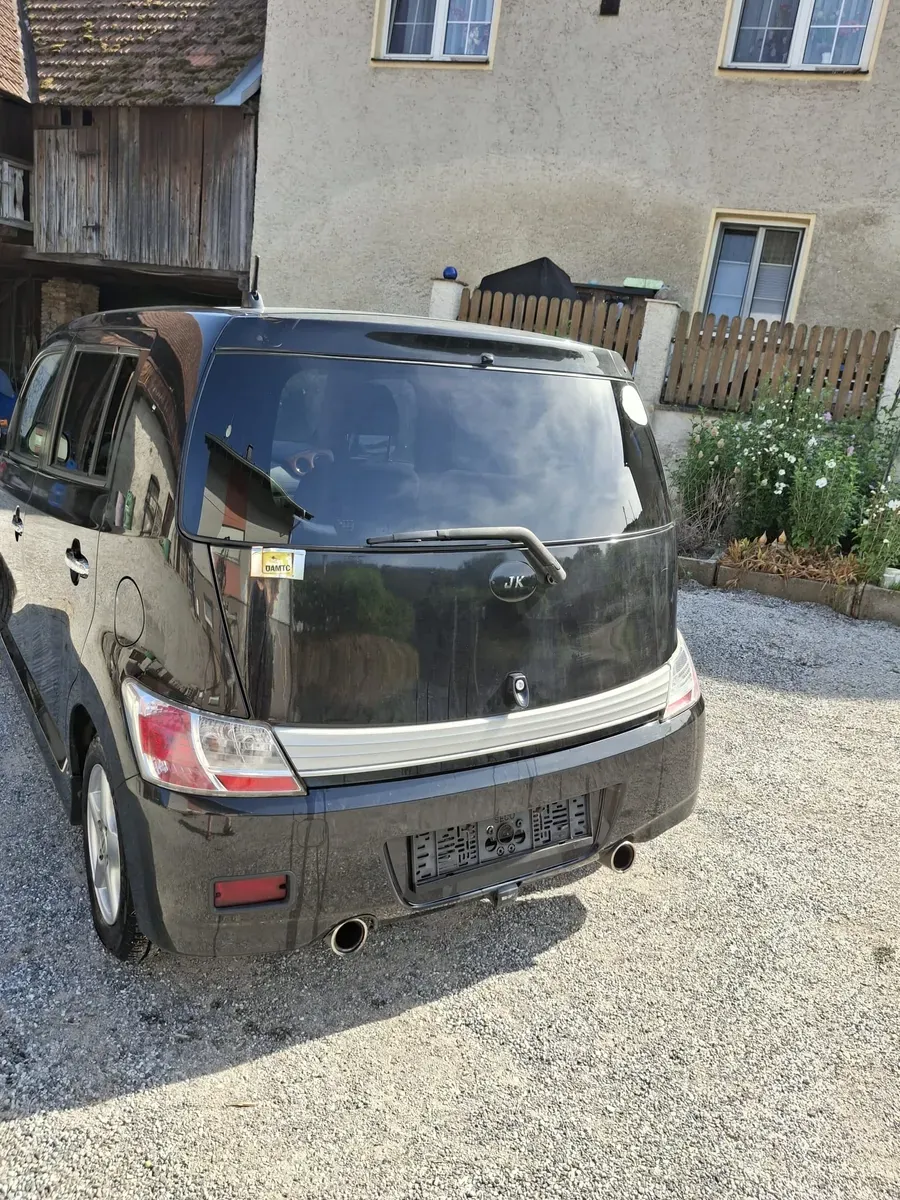 Daihatsu Materia 2008 photo 2