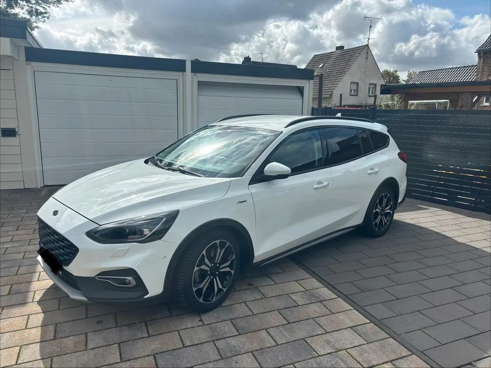 Ford Focus Active