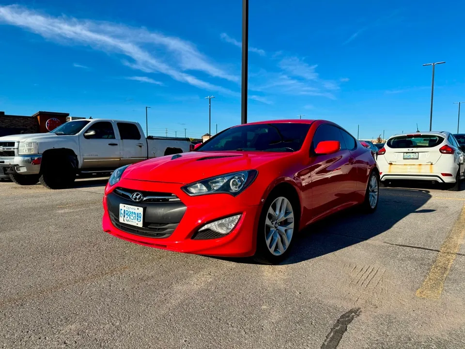 Genesis Coupe