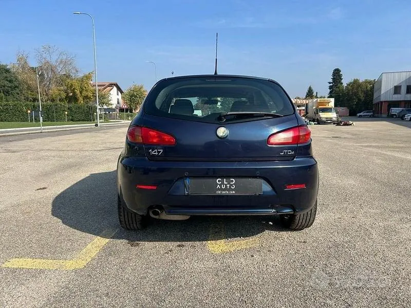 Alfa Romeo 147 2007 photo 3