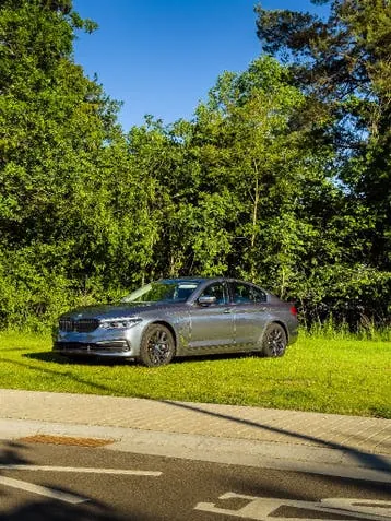 BMW 530E 2017 photo 2