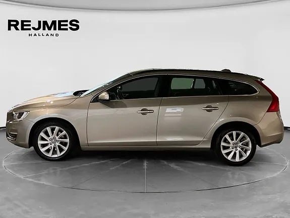 Volvo V60 2015 photo 3