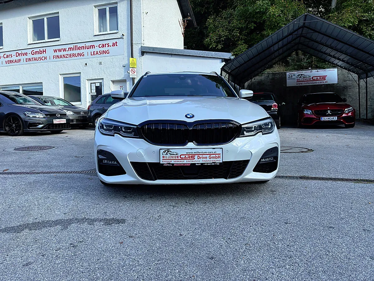BMW 3 Series 2021 photo 2