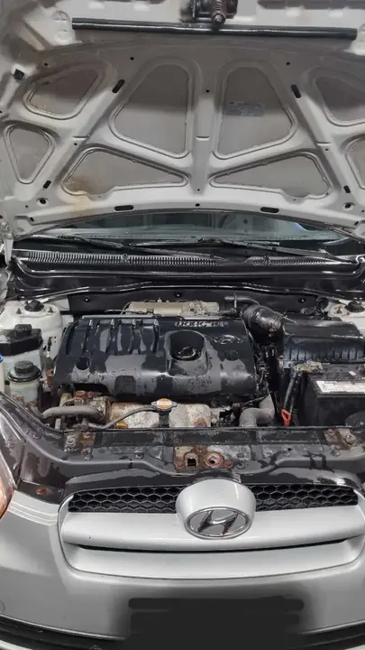 Hyundai Accent 2009 photo 5