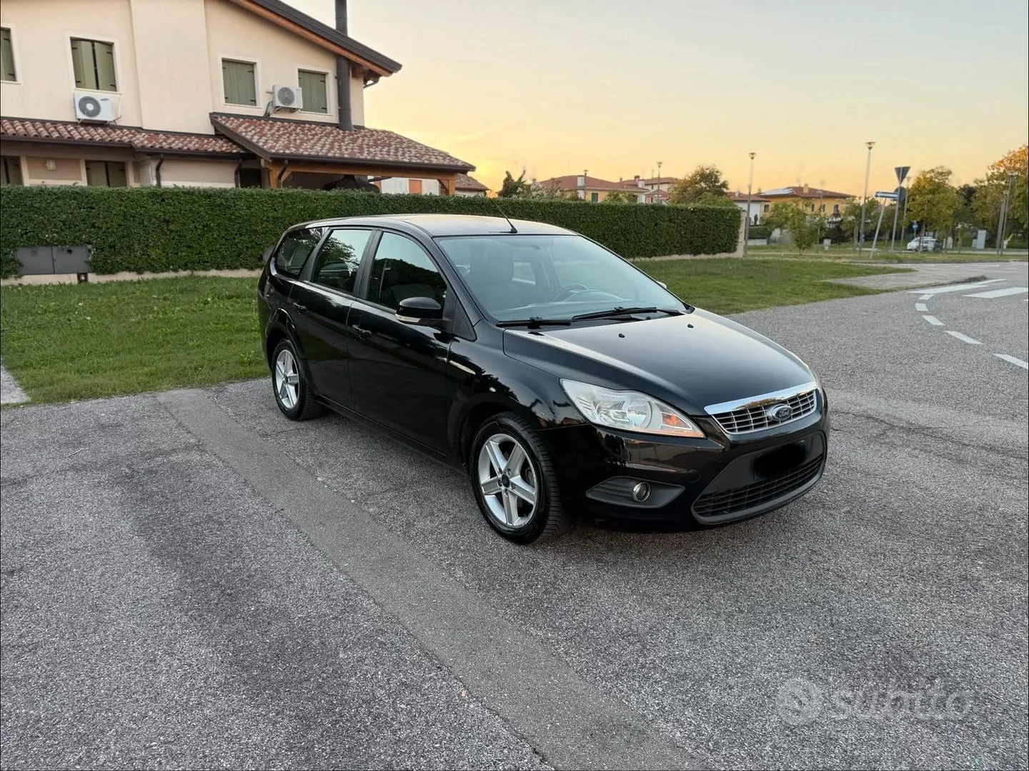 Ford Focus 2008 photo 2