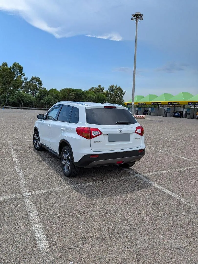 Suzuki Vitara 2016 photo 2