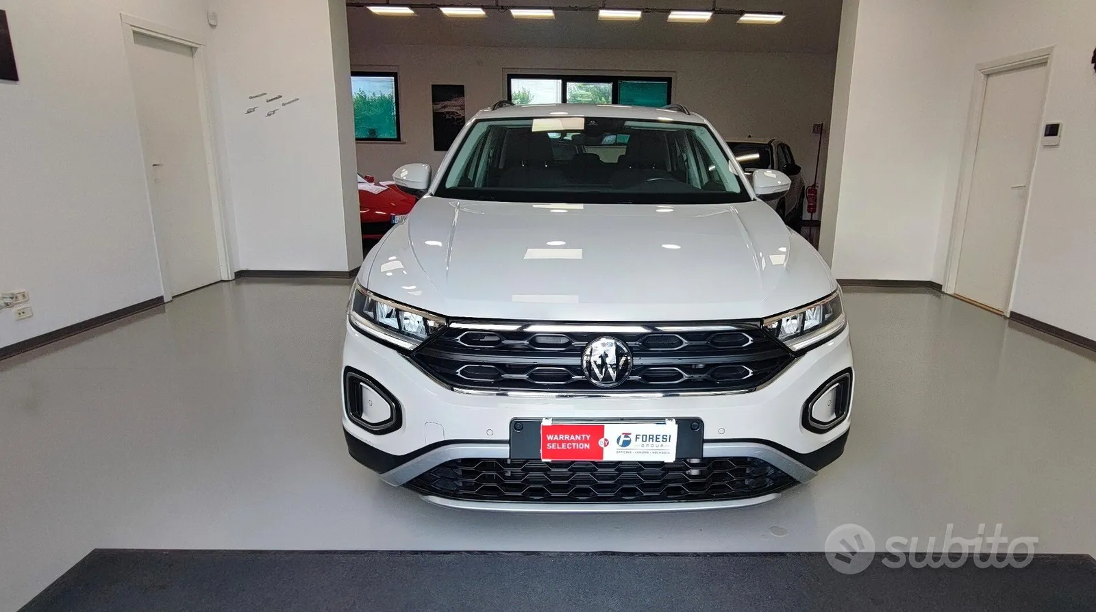 Volkswagen T-Roc 2022 photo 2