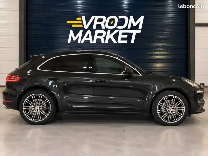 Porsche Macan 2016 photo 2