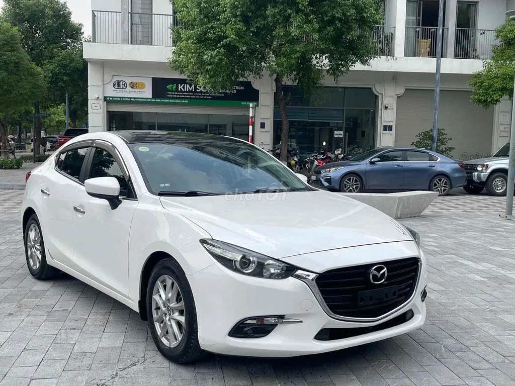 Mazda 3 2018 photo 3