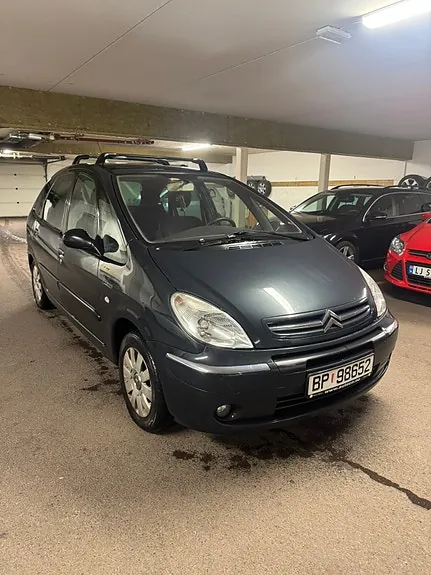 Citroen Xsara Picasso 2004 photo 2