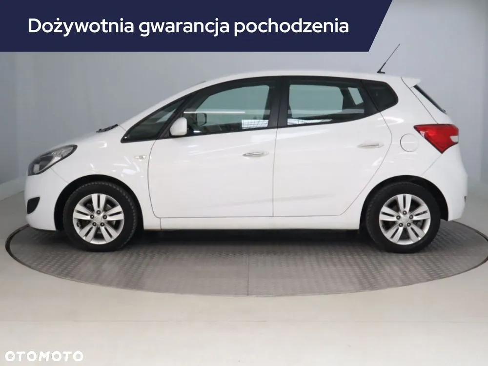 Hyundai Ix20 2015 photo 3