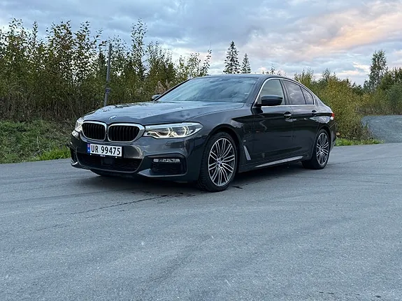 BMW 530E