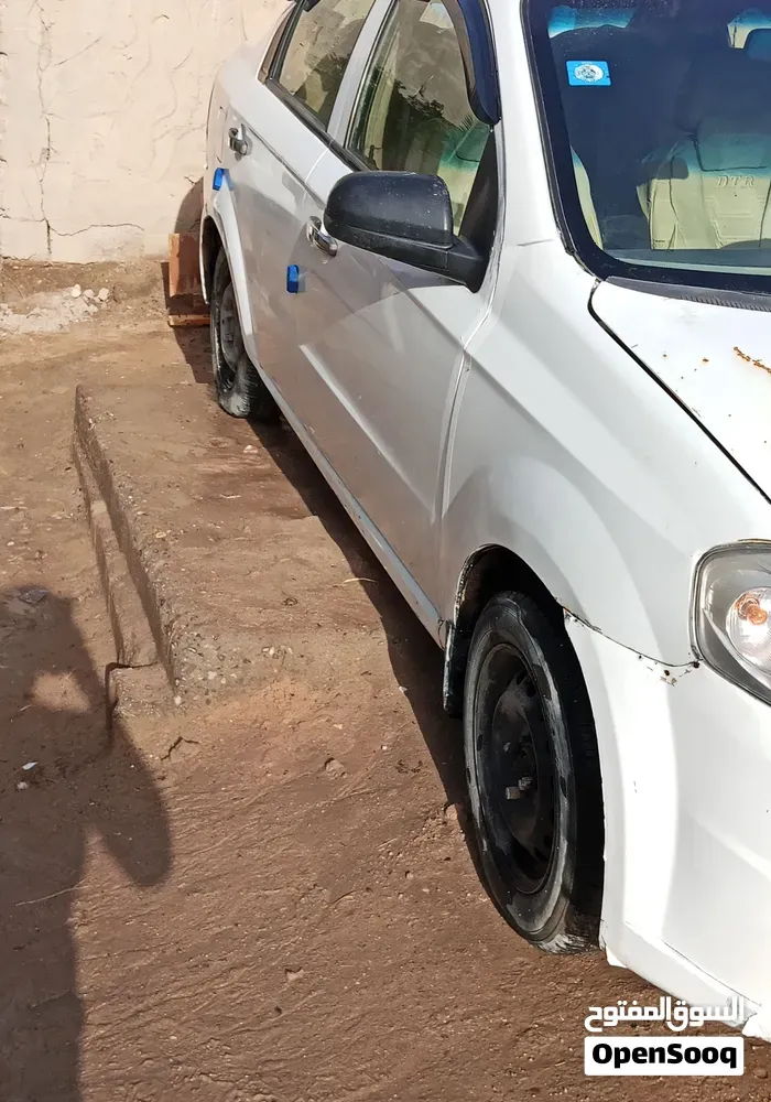 Chevrolet Aveo 2011 photo 2