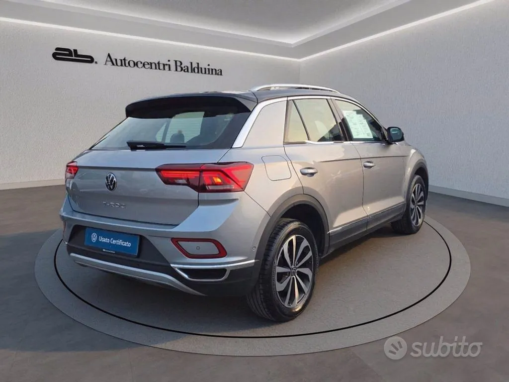 Volkswagen T-Roc 2023 photo 4