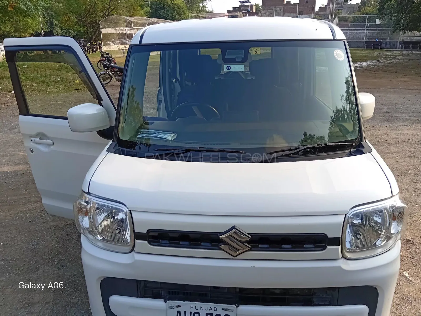 Suzuki Spacia