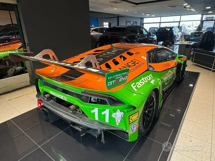 Lamborghini Huracan 2016 photo 4