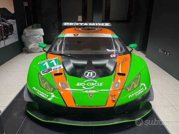 Lamborghini Huracan 2016 photo 3