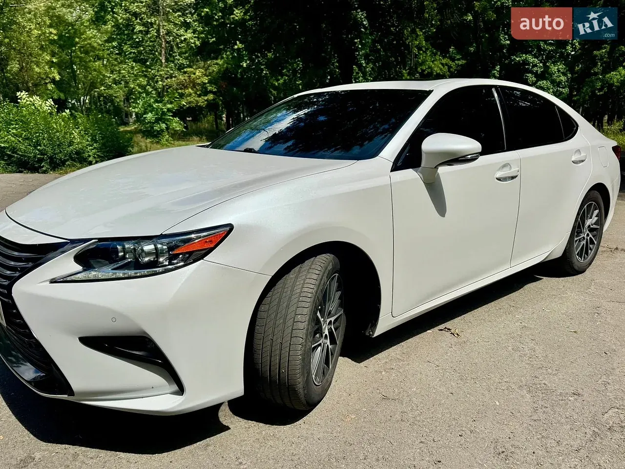 Lexus Es 2015 photo 3