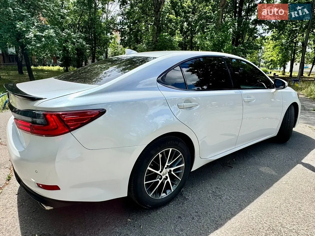 Lexus Es 2015 photo 4