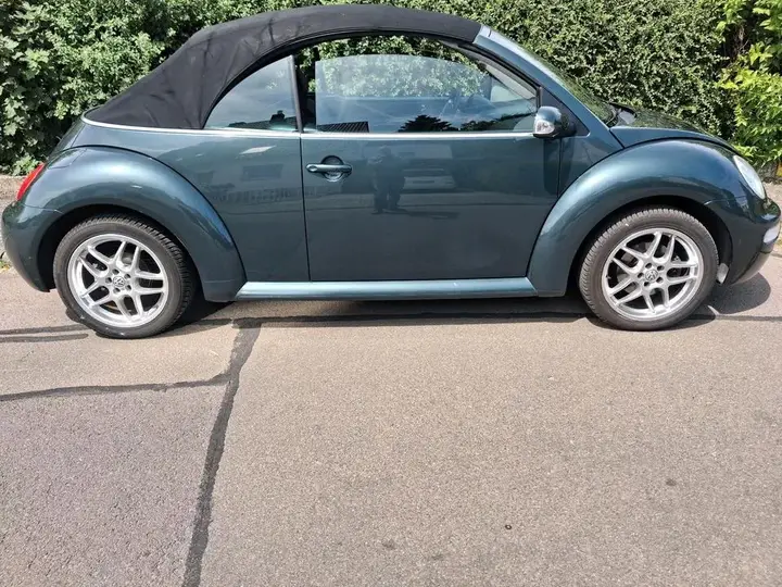 Volkswagen Beetle Cabrio