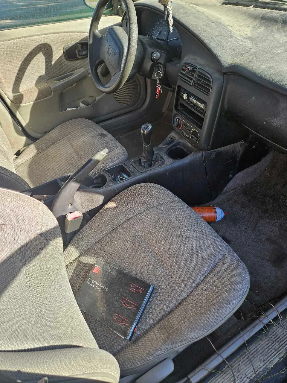 Saturn Sl1 2001 photo 4