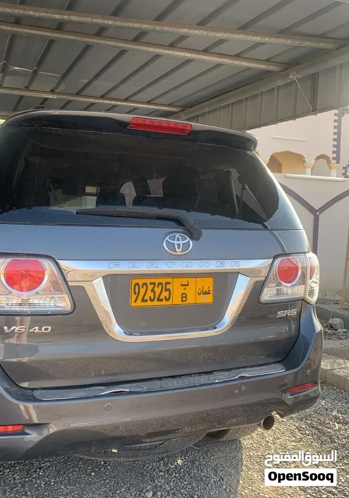 Toyota Fortuner 2013 photo 5