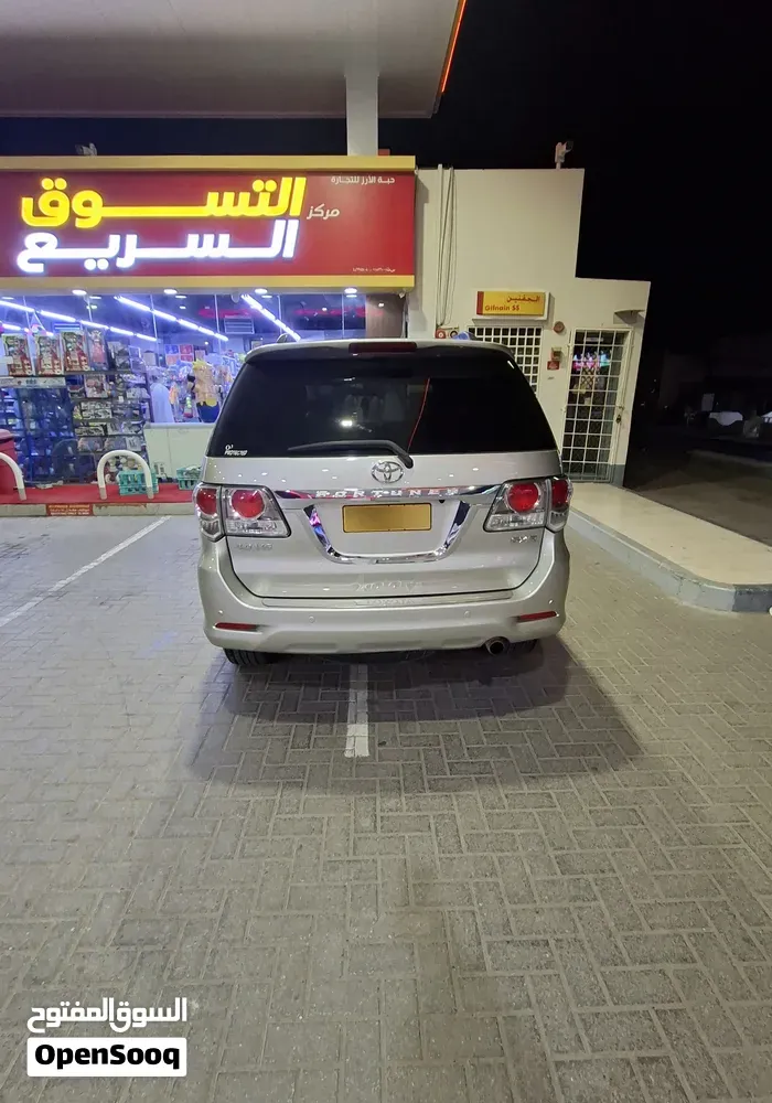 Toyota Fortuner 2013 photo 4