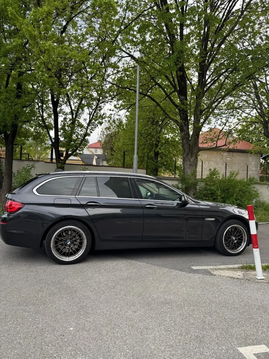 BMW 5 Series 2013 photo 3