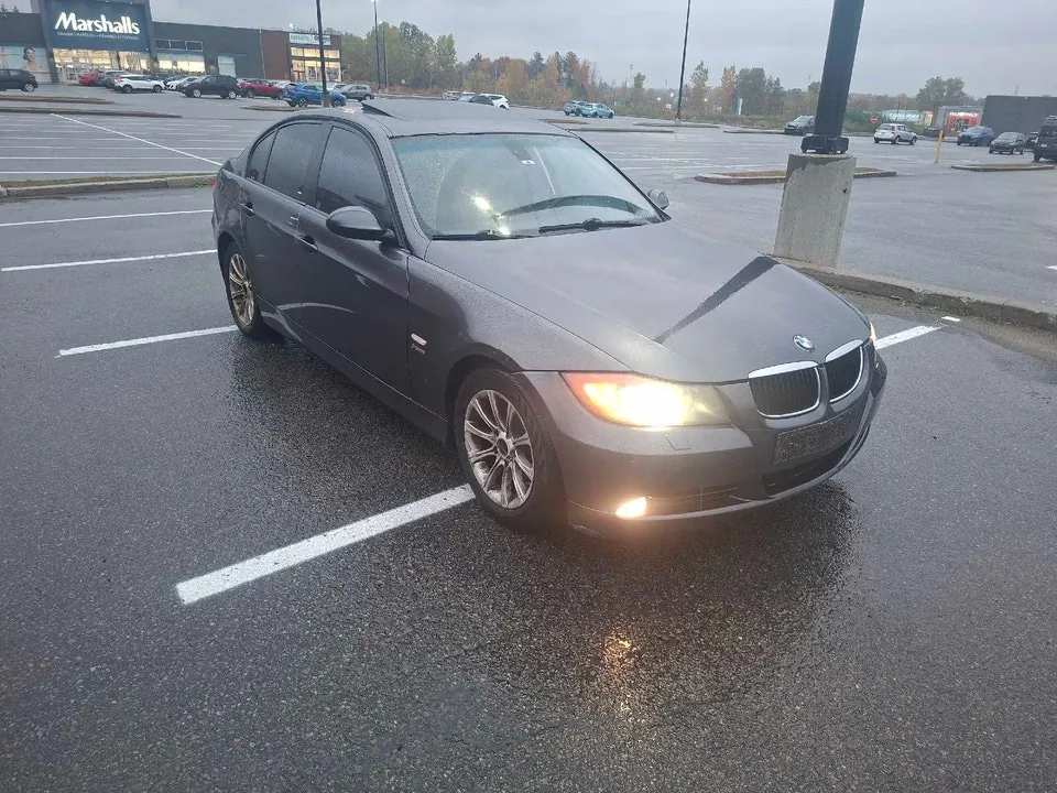 BMW 325Xi 2006 photo 2