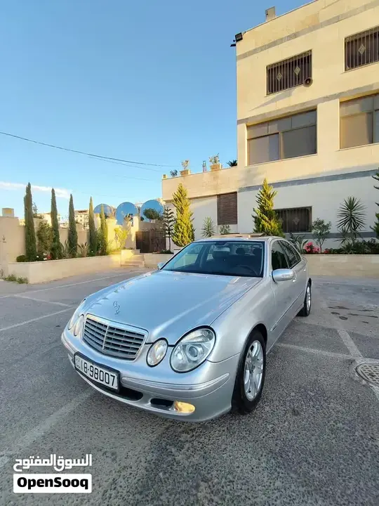 Mercedes-Benz E-Class 2006 photo 2