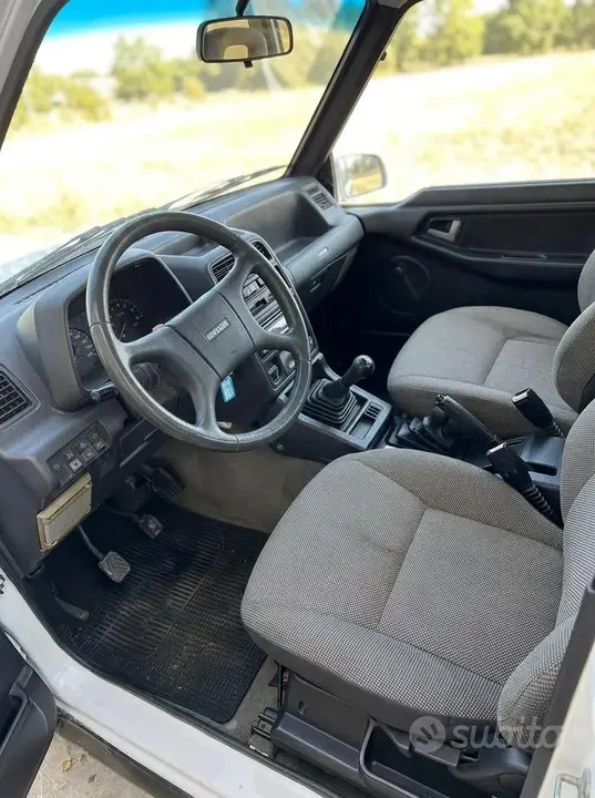 Suzuki Vitara 1991 photo 2
