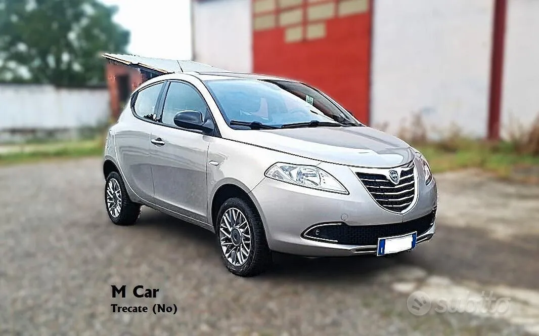 Lancia Ypsilon 2013 photo 2