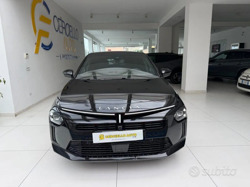 Lancia Ypsilon 2024 photo 3
