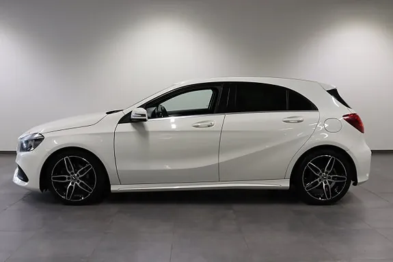 Mercedes-Benz A180 2018 photo 3