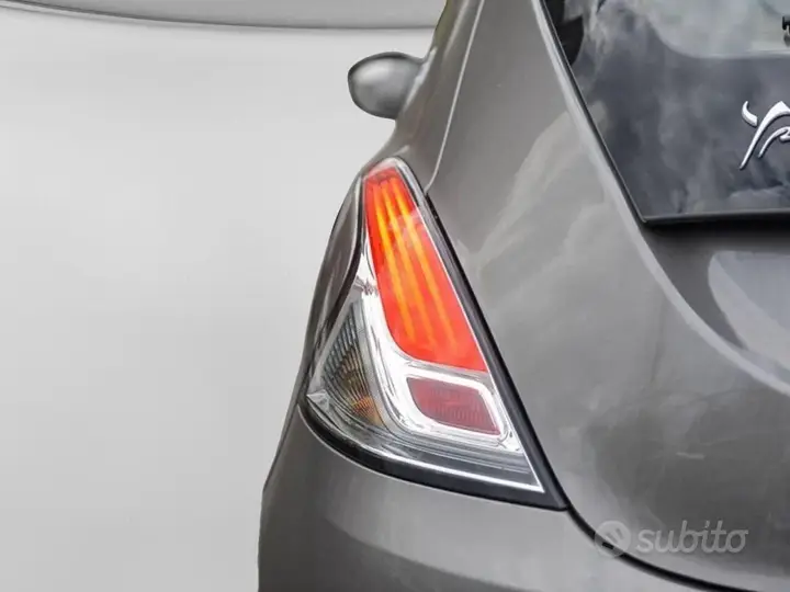 Lancia Ypsilon 2023 photo 4