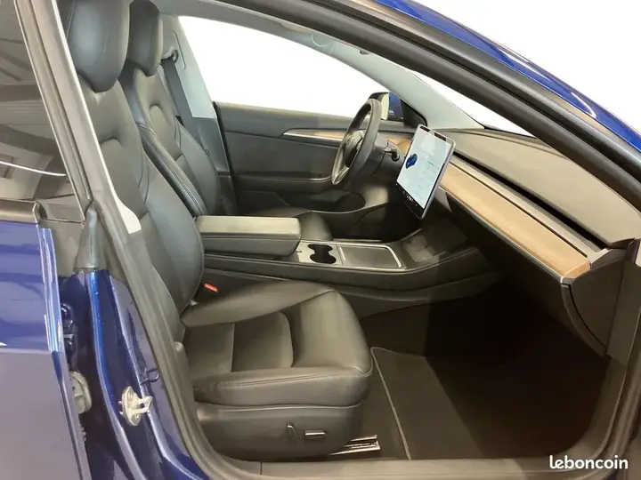 Tesla Model 3 2021 photo 4