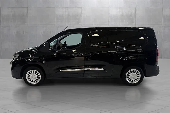 Toyota Proace City 2024 photo 2