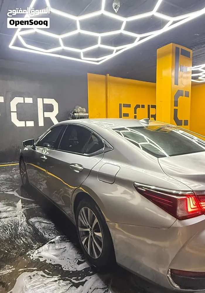 Lexus Es 2018 photo 5