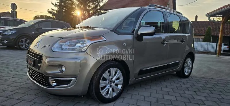 Citroen C3 Picasso 2012 photo 4