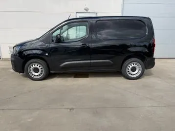 Peugeot Partner 2022 photo 3
